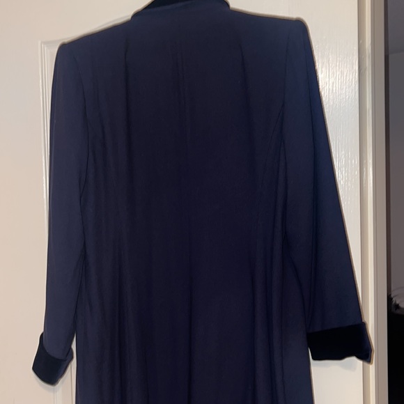 VINTAGE JACKET DRESS - Picture 8 of 9